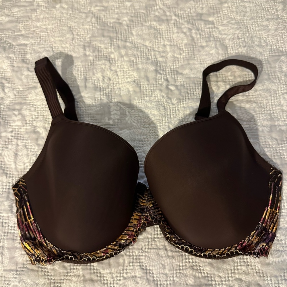 Wacoal Brown Bra with Patterned Lace Trim